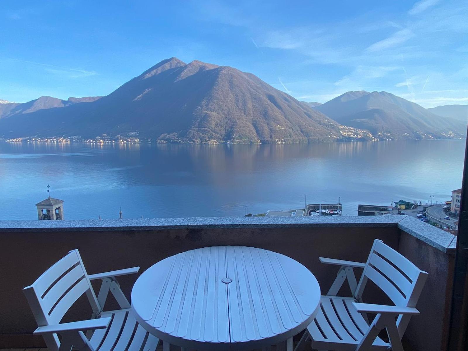 The Bell Tower - Apartments On The Lake Argegno Luaran gambar